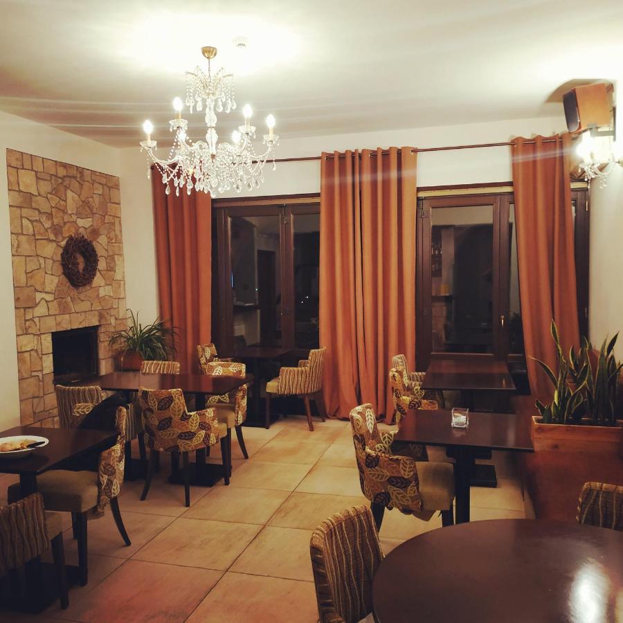 Vytina Mountain View Hotel Dış mekan fotoğraf
