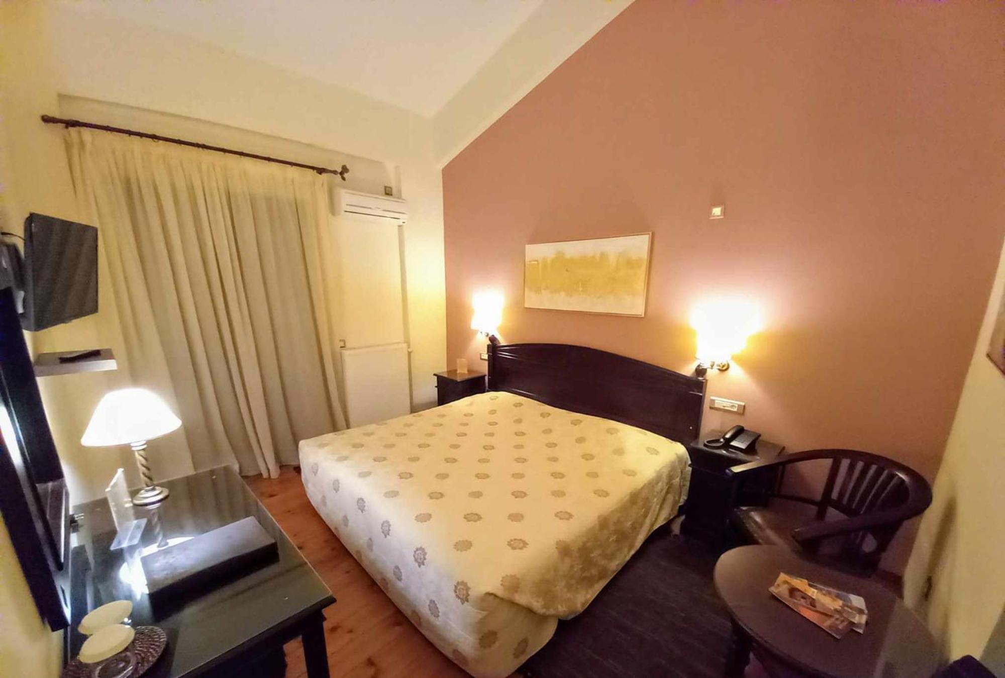 Vytina Mountain View Hotel Dış mekan fotoğraf