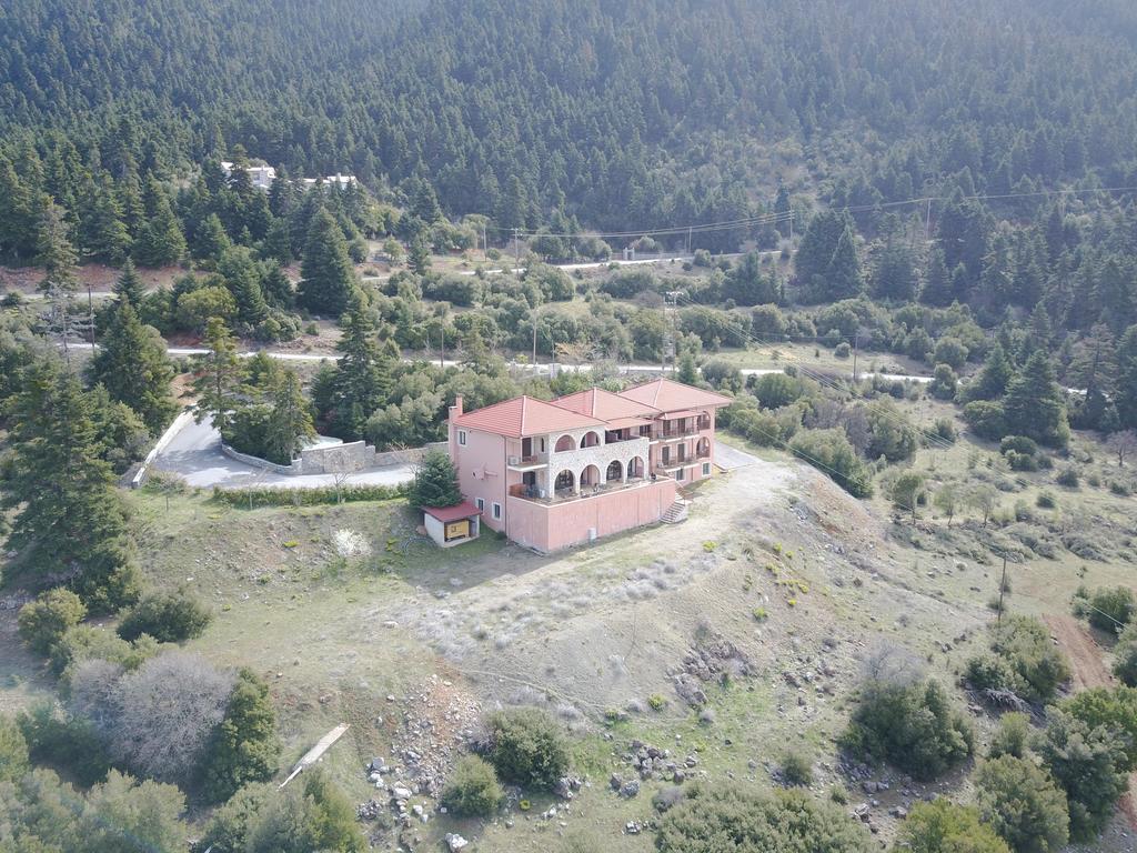 Vytina Mountain View Hotel Dış mekan fotoğraf