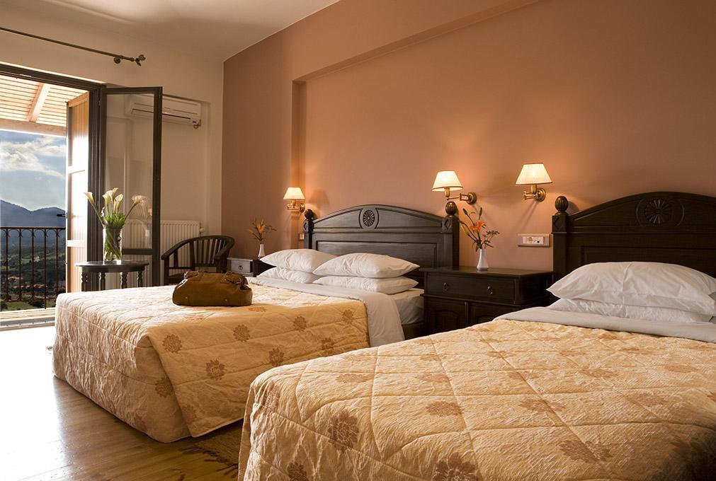 Vytina Mountain View Hotel Dış mekan fotoğraf